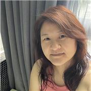 I had take care of more than 20baby when they just arrived the world.I had many professional licenses about take care of mom.